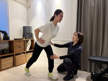 鍼灸・整体スマイルアップ 梅田院【整体/肩こり/腰痛肩こり/美容鍼/小顔美容鍼】/パーソナルトレーニング