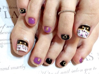 プロフェッショナル ネイルサロン ラヴィアス(LAVIAS)/【フット】ワンカラ＋アート２本