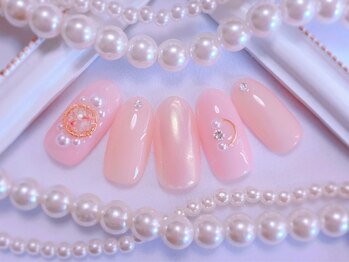 チョアネイル(Choa Nail)の写真/【好感度UP☆】大人女性に人気のシンプルで上品な仕上がりに！爪の健康を考えた丁寧なケアでモチも◎