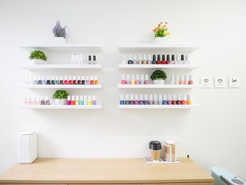 エヌワイエヌ(NYN)/