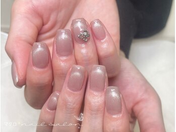 マグロ ネイルサロン/