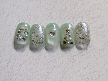 ディー ネイル アイラッシュ ヤバ(DEE nail×eyelash yaba)/H-26 120分アートフリー