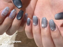寒色 ちぐはぐ ネイル