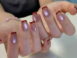 レッドフレンチネイル