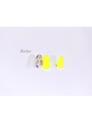 ネイルサロン　Recher 烏丸御池