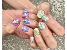 ヴィダ ネイルズ(VIDA NAILS)/チェックネイル