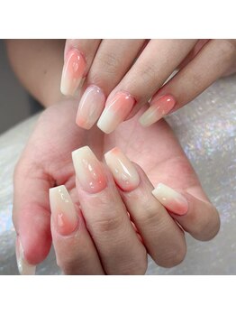 クイーンズビューティーサロン 歌舞伎町店(Queen's beauty salon)/長さだし アート パラジェル