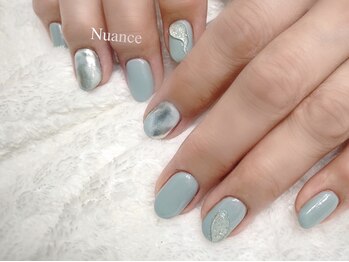 寒色系くすみカラー