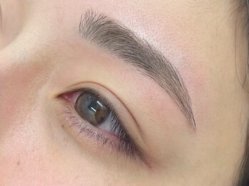 ビューステージ アイブロウサロン 天神/理想の形に仕上げます♪