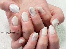 ニュアンス×もやもや×ホワイト