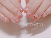 リル(RIRU)/グラデーション×ラメネイル