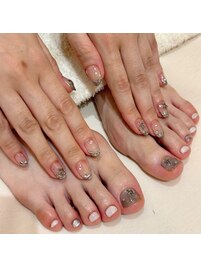 ハンドフットネイル同時施術！！