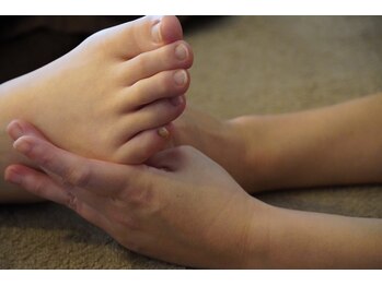 ハナウタ/フットマッサージ