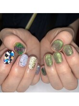 ウズ(UZU)/ちぐはぐネイル