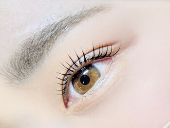 シャンブル(Chambre)の写真/【蒲郡/完全個室】細部までこだわった丁寧×高技術の施術で本格派の大人女性からの支持も◎理想の目元に＊