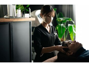 ピーディーエーサロン(PDA salon)の写真/メンズ専門店！男の新常識☆ヒゲ脱毛＋眉WAX脱毛で清潔感とかっこいいを手に入れる！HBLに変更も可能◎