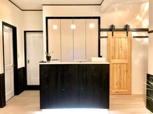 9.47/受付カウンター