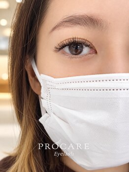 プロケア 有楽町マルイ店(PROCARE)の写真/【何が似合うか分からなくても大丈夫】目元を見極め、プロ目線で“似合う”をデザイン