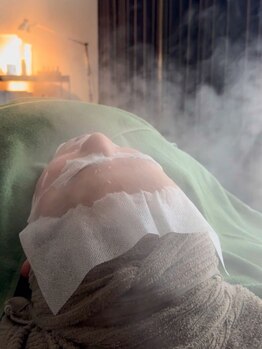 ピロタージュの写真/【毛穴ザラつき撃退★】詰まり・開きに速攻アプローチ!熟練ハンド×濃厚パックで陶器のような滑らか肌へ♪