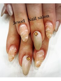 スカルプチュアネイル