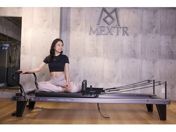 メクスター(MEXTR)/ピラティス「リフォーマー」