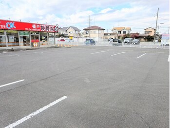 榎戸整体院/駐車場完備