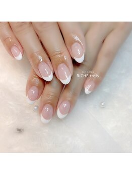 リッシュ トロワ(RICHE trois)/王道！白フレンチ！