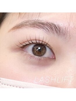 フラウ(Frau)/メーテルデザインまつげパーマ☆