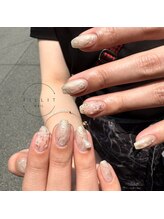 ティリット(TILLIT)/