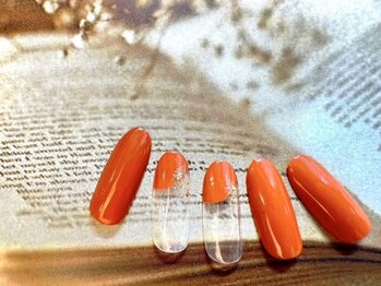 ミミ(mimi)の写真/人気マグネットはもちろんフォルムやケアにこだわるワンカラーやシンプルなデザインで指先まできれいに★