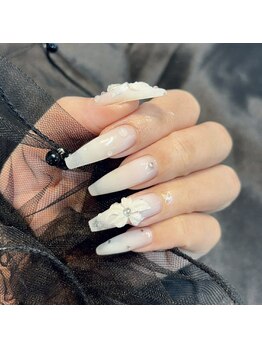 Huyn Nail Salon 新宿店【ヒュンネイルサロン】の写真/【新宿駅東口アクセス◎】可愛く洗練された指先を演出☆ワンカラー～デザインまで豊富に選べます★