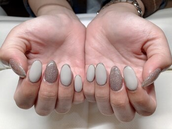 ヴィカエルバ(VICALVA)/フラッシュネイル