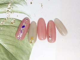 リーフホロネイル
