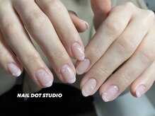 ネイルドットスタジオ 堺筋本町(NAIL DOT STUDIO)/フレンチネイル