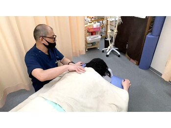 目黒コスモ治療院/肩こり腰痛膝の痛み鍼灸整体