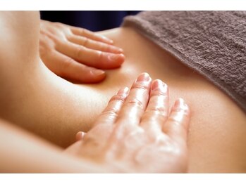 アクシア(AXIA)の写真/【再来でもお得に通える♪】毎月変わるキャンペーンや、バースデー特典などお得なクーポンを多数ご用意！