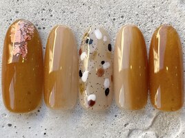 ニュアンスベージュべっ甲¥8500