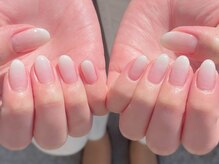 バーロビューティールーム ヨコハマ(Balo Beauty Room Yokohama)/白グラ　横浜