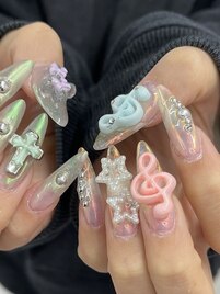 個性派ネイル