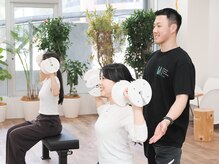 居留地フィットネス 神戸三宮スタジオの雰囲気(仲間と一緒に楽しくトレーニング!トレーナーがしっかりフォロー!)