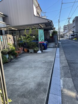 オー/駐車場です。