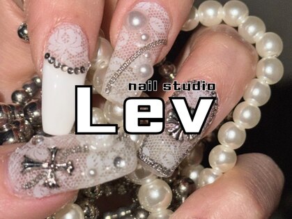 レヴ(Lev)の写真