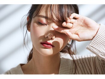 グランアイ 関目店(GRAN EYE)の写真/丁寧なカウンセリングで自まつ毛を活かしナチュラルな美しさを演出、瞼のリフトアップも期待◎