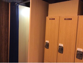 千葉中央整体院/レストルーム&ロッカー完備