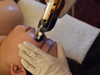 シエルグロウ(CielGrow)の写真/ハンドとマシンを使用し、お客様お一人お一人に合わせた最適な施術をご提供！お悩みを改善し理想を叶える◎