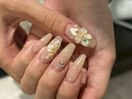 キラキラお花ネイル!