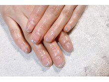 リーヴェ(Riebe)/ガラスフレンチネイル