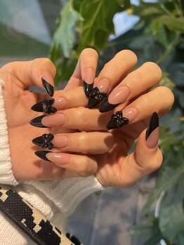 フォア ネイル(FOI NAIL)/