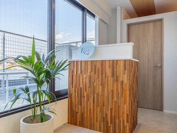 コア 枚方店(KOA)/枚方市 facial / eyelash サロン