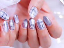 シェルリ 用賀(Shellri)/チェック柄ネイル